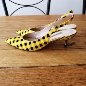 ZARA point toe checkered pattern kitten heels